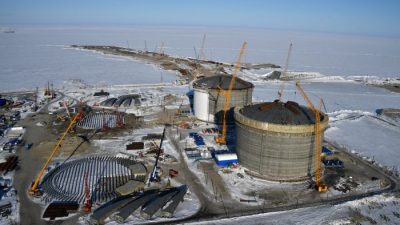 бочки с нефть