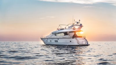 Катание на катере: с чего начать