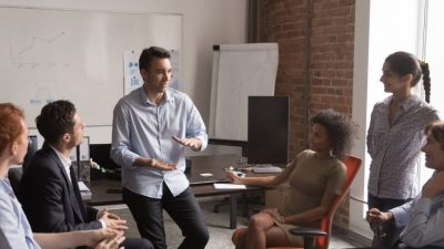 10 важных стратегий взаимодействия с сотрудниками