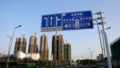 Строящиеся жилые дома в Evergrande Cultural Tourism City, разработанном China Evergrande Group, в Тайцане Сучжоу, провинция Цзянсу, Китай, 23 сентября 2021 г. Aly Song / Reuters