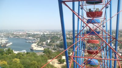 На въезде в Севастополь выставят блокпосты на период выходных в России