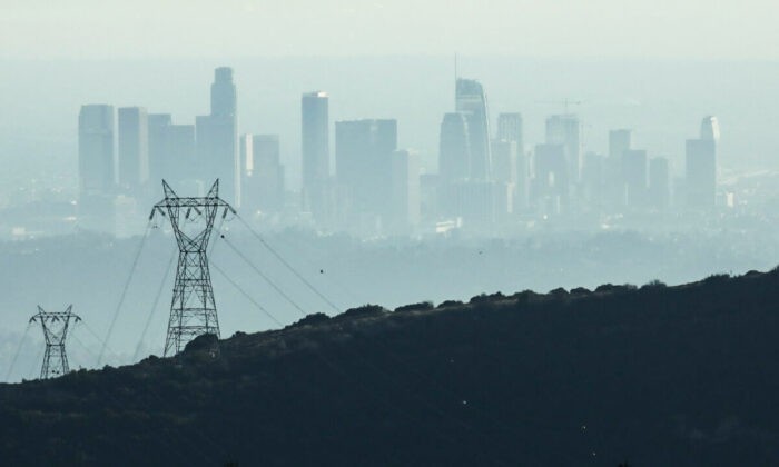 Дом в смоге