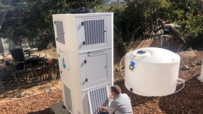 В Калифорнии покупают машины, производящие воду из воздуха