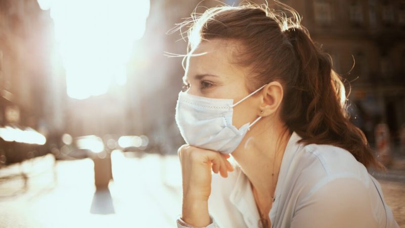 Стрессоры по своей природе бывают химическими, физическими, биологическими или психологическими, они мешают иммунной системе бороться с вирусами. (Alliance Images/Shutterstock)