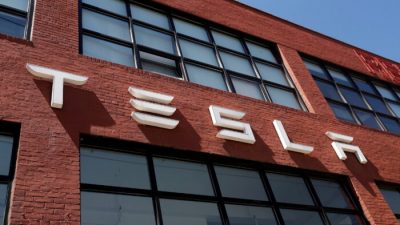 Tesla и Пекин борются за контроль над данными пользователей