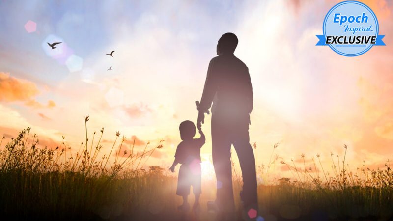 Сыновняя почтительность: божественная связь между детьми и родителями Сыновняя почтительность — это добродетель, которая приближает детей и родителей к божественному благодаря самоотверженному служению друг другу (Jacob_09/ Shutterstock)