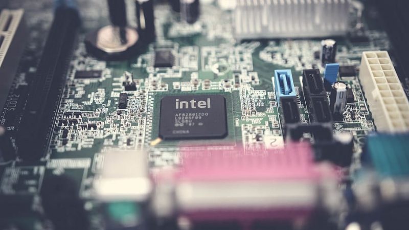 Власти США отказали Intel в расширении производства в Китае. (piqsels.com/СС0)