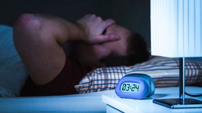 Почему вы всегда просыпаетесь в три часа ночи