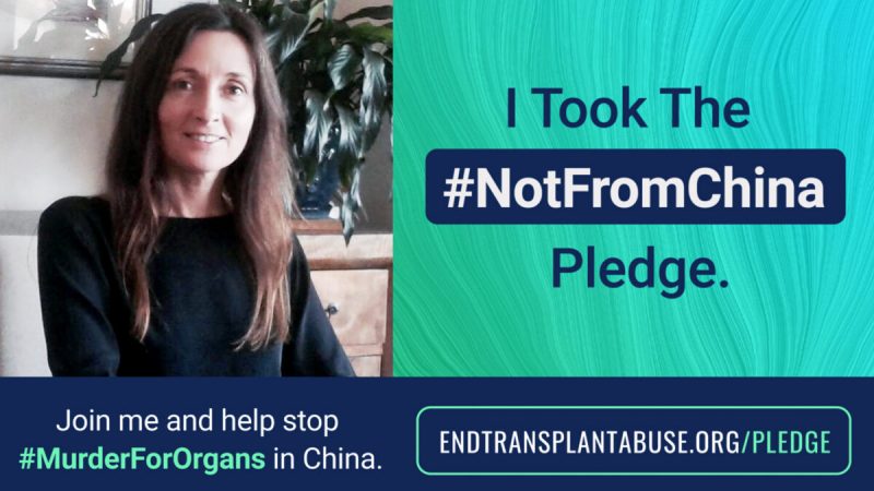 Сьюзи Хьюз, исполнительный директор Международной коалиции по борьбе со злоупотреблениями при трансплантации в Китае (ETAC), дала клятву #NotFromChina никогда не использовать органы из Китая. (Courtesy of ETAC)
