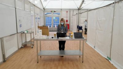 Как обманывают людей на пунктах COVID-вакцинации