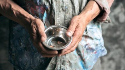 Доброта к бедняку вознаградилась