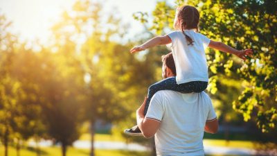 Входит в мои обязанности — быть лучшим другом моего ребёнка?