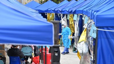 Гонконг прогнозирует бюджетный дефицит из-за вспышки COVID-19