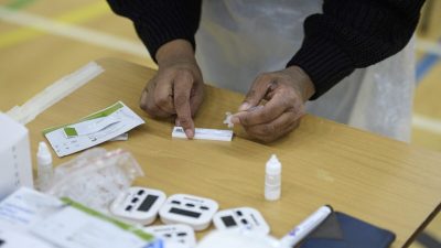 Опубликованы результаты британского исследования, во время которого участников целенаправленно заражали COVID-19