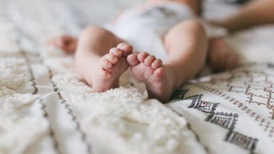 8-месячных братьев нашли в тяжёлом состоянии