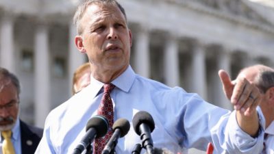 Новый законопроект США направлен на прекращение преследования Фалуньгун в Китае