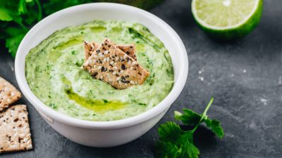 Полезный и питательный хумус