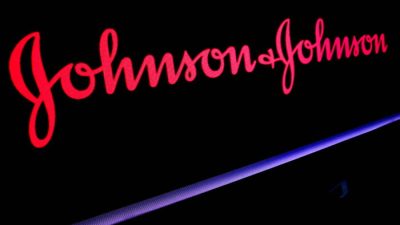 J&J прекратит продажу средств личной гигиены в России