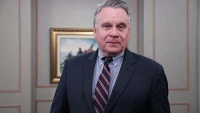 Член Конгресса США: Народ Китая заслуживает лучшего