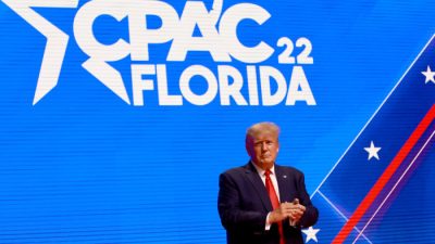 Трамп упрекает Трюдо за применение силы и клевету в адрес протестующих в Оттаве