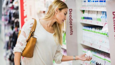 Повышает ли ваш дезодорант риск развития рака молочной железы?