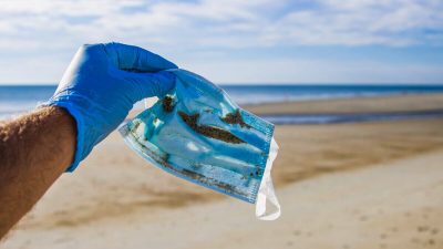 COVID-19 привёл к пластиковой пандемии