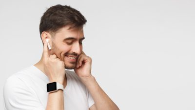 Безопасны ли беспроводные наушники Bluetooth?