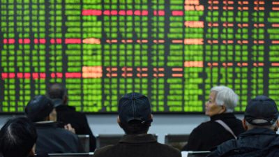 Развивающиеся рынки пережили в марте отток $9,8 млрд из-за Китая