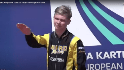 FIA завела дело на российского гонщика за похожий на нацистский жест