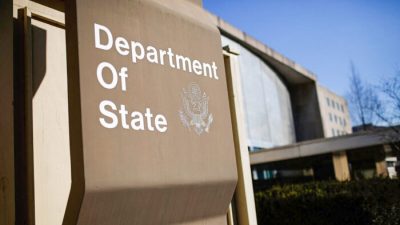 Госдеп США знал, что лаборатория в Ухане — наиболее вероятный источник COVID-19