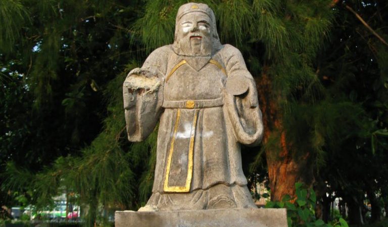 Одному человеку приснился сон, в котором бог-покровитель велел ему купить дом в определённом месте и сообщил его местонахождение. (Chao-ping Chen via Dreamstime) | Epoch Times Россия