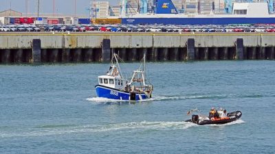 В Бельгии из-за санкций застряли 8 тысяч автомобилей для России