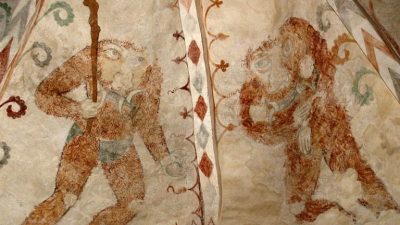 Записи 2500-летней давности говорят об обезглавленной расе, и рассказы о них появляются каждые несколько сотен лет. Фото: Malene Thyssen via Wikimedia Commons