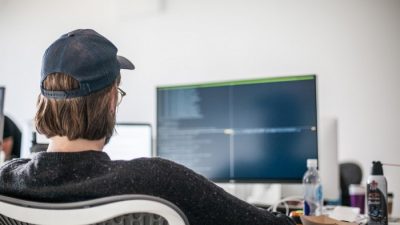 Российские компании начали увольнять украинских IT-специалистов