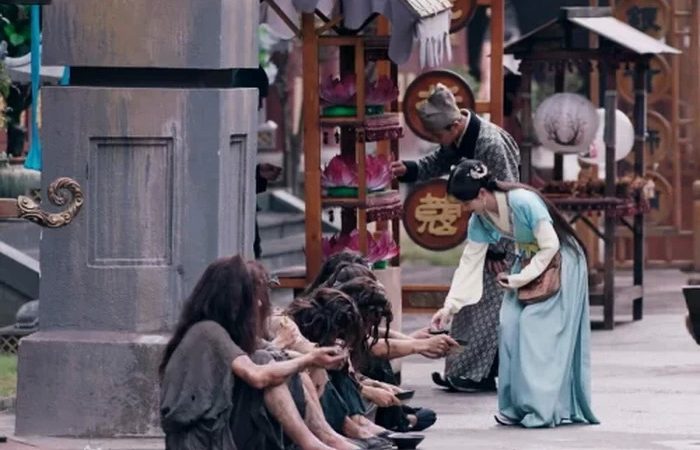 Происхождение Чжу Юаньчжана было чрезвычайно низким. Хотя он был нищим, его внешность была выдающейся, что поразило предсказателя. Скриншот/youtube.com | Epoch Times Россия