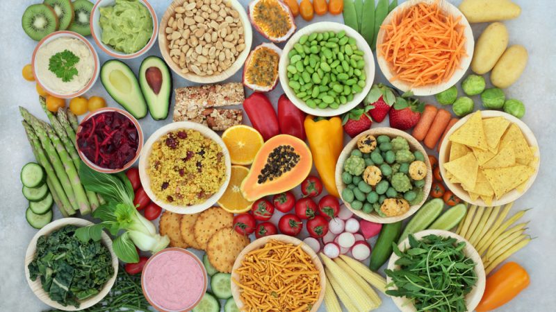 Стандартная американская диета может вызвать дисбиоз кишечника: нарушить микробиом нашего кишечника, что может привести к его воспалению и нарушению кишечного барьера.  Фото: ShutterStock  | Epoch Times Россия