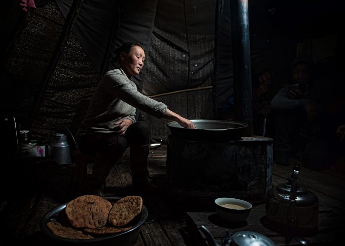 Фотографы запечатлели жизнь оленеводов, живущих на границе Монголии и Сибири