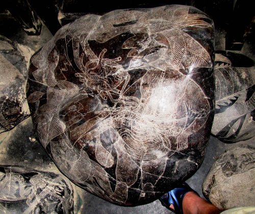 В Перу найдены загадочные камни с изображениями доисторических «кардиохирургов» В Перу найдены загадочные камни с изображениями доисторических «кардиохирургов»