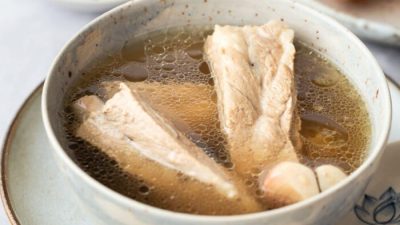 Профессор университета предупреждает о рисках, связанных с популярным китайским супом