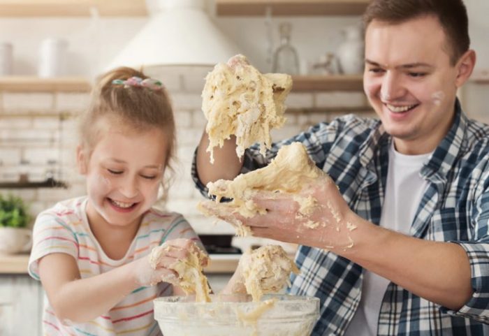 Пять детских привычек, с которыми родители не должны мириться