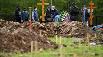 Уровень смертности в России превысил рождаемость в 1,6 раза