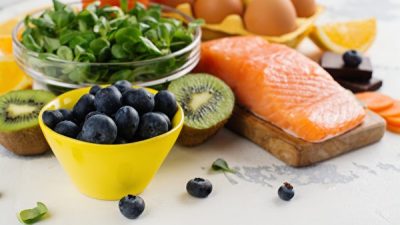 Омега-3 снижает риск развития болезни Альцгеймера и других видов деменции, а также продлевают жизнь