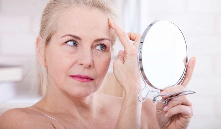 Говорит ли появление седых волос о том, что наше здоровье подорвано? (Victorrustle via Dreamstime)
 | Epoch Times Россия