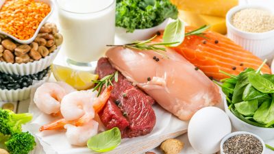 Белок — незаменимый макронутриент, особенно с возрастом