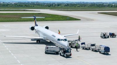 Евросоюз снял запрет на поставки в Россию товаров для авиации