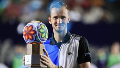 Медведев обыграл Фритца и вышел в полуфинал турнира в Цинциннати