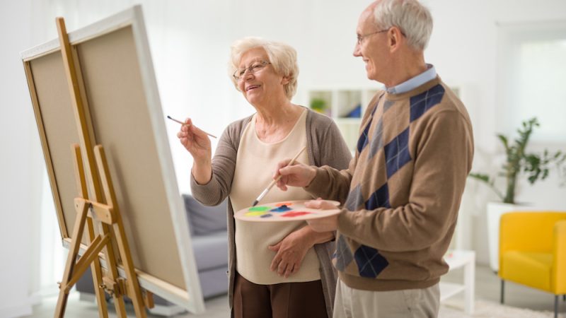 Исследования показали, что религиозная деятельность, молитвы и хобби являются обычными ежедневными кульминационными моментами для многих людей. (Shutterstock)  | Epoch Times Россия