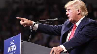 Трамп: Необъявленный рейд ФБР на мой дом не был ни необходим, ни уместен