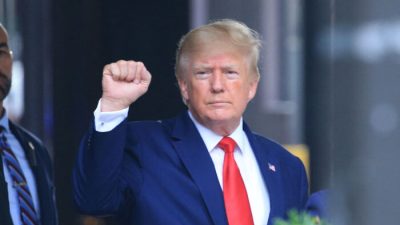 Рейд ФБР укрепил влияние Трампа в партии перед ожидаемым выдвижением в 2024 году, говорят консервативные наблюдатели