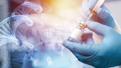 Прививки от COVID-19 убивают людей?